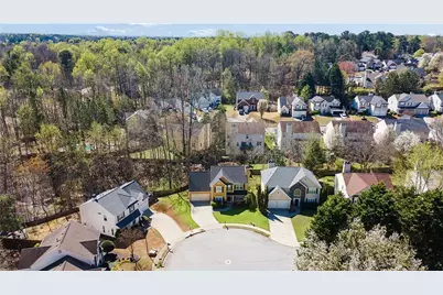 390 Manor Glen Drive, Suwanee, GA 30024 - Photo 35