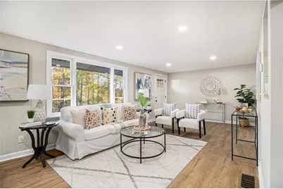 2488 Hi Roc Circle NE, Conyers, GA 30012 - Photo 7