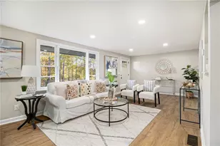 2488 Hi Roc Cir NE, Conyers, GA 30012 - Photo 7