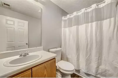 10204 Fairington Ridge Circle, Lithonia, GA 30038 - Photo 9