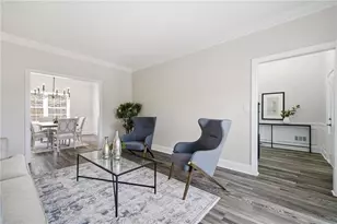 9305 Delft Way, Johns Creek, GA 30022 - Photo 11