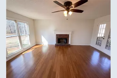 1012 Crown Corners Drive, McDonough, GA 30253 - Photo 3