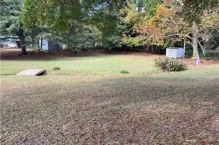 8617 Bowden St, Douglasville, GA 30134 - Photo 3