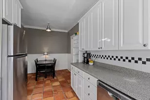 301 10th St NE, Atlanta, GA 30309 - Photo 13