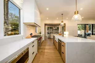 864 Courtenay Dr NE, Atlanta, GA 30306 - Photo 15