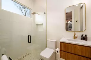 864 Courtenay Dr NE, Atlanta, GA 30306 - Photo 7