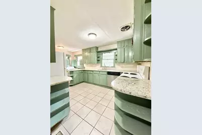 2076 Azalea Circle, Decatur, GA 30033 - Photo 11