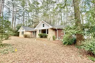 2076 Azalea Cir, Decatur, GA 30033 - Photo 3