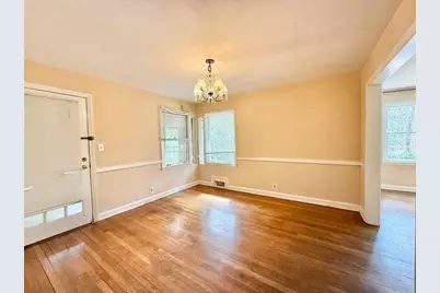 2076 Azalea Circle, Decatur, GA 30033 - Photo 9