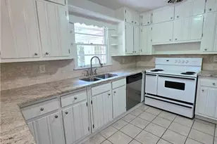 2076 Azalea Cir, Decatur, GA 30033 - Photo 15