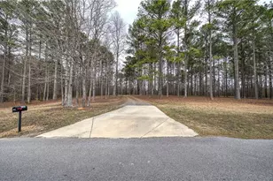 265 Evans Dr, Buchanan, GA 30113 - Photo 5