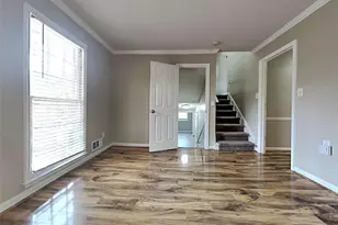 551 Village Green Ct, Lilburn, GA 30047 - Photo 13