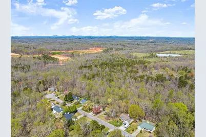 3044 Saddle Creek Drive, Gainesville, GA 30507 - Photo 23