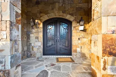 1820 Turnberry Avenue, Suwanee, GA 30024 - Photo 3