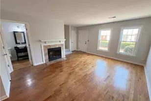 209 High Creek Dr, Roswell, GA 30076 - Photo 3