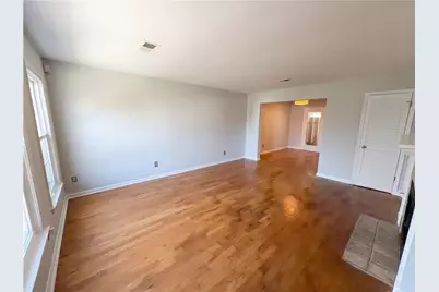 209 High Creek Drive, Roswell, GA 30076 - Photo 7