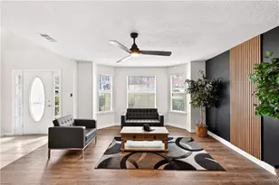 8218 Mahogany Ln, Stonecrest, GA 30038 - Photo 5