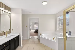 8218 Mahogany Ln, Stonecrest, GA 30038 - Photo 21