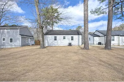 1344 Bluefield Drive SW, Atlanta, GA 30310 - Photo 23