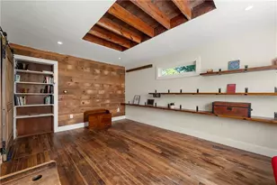 948 Margaret Pl NW, Atlanta, GA 30318 - Photo 3