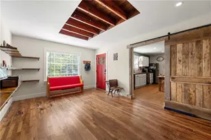 948 Margaret Pl NW, Atlanta, GA 30318 - Photo 5