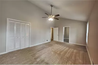 3932 Fairington Drive, Marietta, GA 30066 - Photo 7