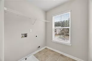 4497 Ravenwood Dr, Union City, GA 30291 - Photo 17