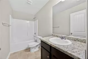 4497 Ravenwood Dr, Union City, GA 30291 - Photo 13