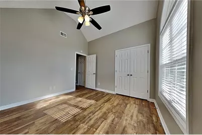 204 Cambridge Drive, Loganville, GA 30052 - Photo 13