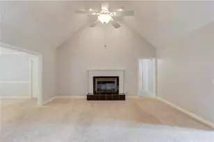 6362 Chestnut Pkwy, Flowery Branch, GA 30542 - Photo 5
