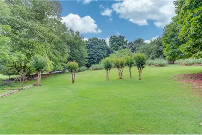 6362 Chestnut Parkway, Flowery Branch, GA 30542 - Photo 25
