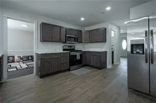 6715 Manor Creek Dr, Douglasville, GA 30135 - Photo 11