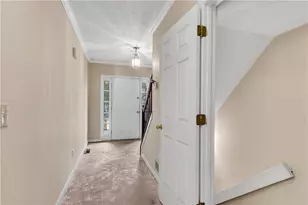 1490 Twin Bridge Ln, Lawrenceville, GA 30043 - Photo 3