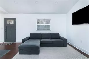 44 Pittman Dr, Whitesburg, GA 30185 - Photo 3