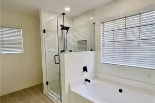 10101 Deep Creek Dr, Union City, GA 30291 - Photo 15