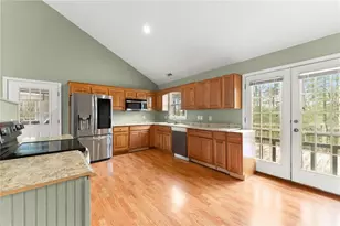 337 Claystone Walk, Cleveland, GA 30528 - Photo 11