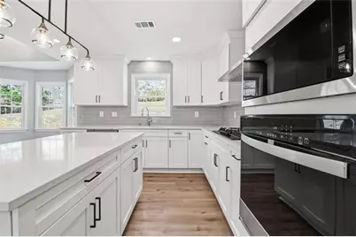 2520 Shiloh Court, Kennesaw, GA 30152 - Photo 5