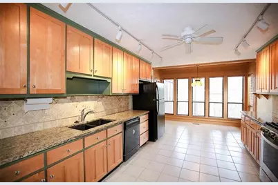 5100 Forest Mist Drive SE, Smyrna, GA 30082 - Photo 3