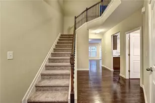 1075 Hampton Oaks Dr, Alpharetta, GA 30004 - Photo 5