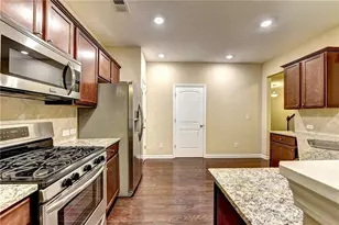 1075 Hampton Oaks Dr, Alpharetta, GA 30004 - Photo 15