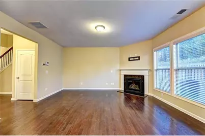 1075 Hampton Oaks Drive, Alpharetta, GA 30004 - Photo 7