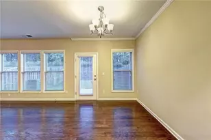 1075 Hampton Oaks Dr, Alpharetta, GA 30004 - Photo 13