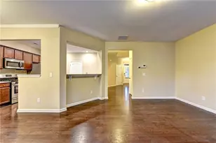 1075 Hampton Oaks Dr, Alpharetta, GA 30004 - Photo 9