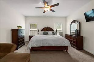 1053 Shadow Glen Drive, Fairburn, GA 30213 - Photo 19