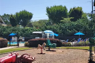 165 Canvas Ives Dr, Lawrenceville, GA 30045 - Photo 35