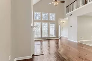 2605 Gateview Ct, Cumming, GA 30040 - Photo 3