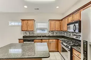 2605 Gateview Ct, Cumming, GA 30040 - Photo 9