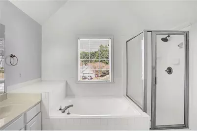 1050 Dogwood Park Drive, Lawrenceville, GA 30046 - Photo 17