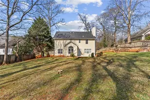 1050 Dogwood Park Dr, Lawrenceville, GA 30046 - Photo 25