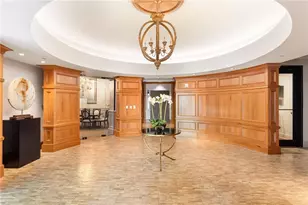 2255 Peachtree Road NE, Atlanta, GA 30309 - Photo 29